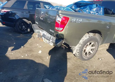 2004 Nissan Titan Se из США, поврежденный, VIN 1N6AA06B84N550210